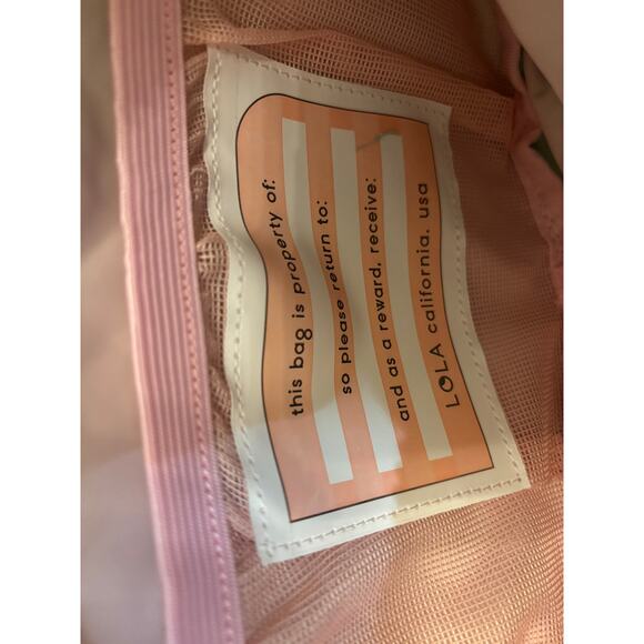 NEW LOLA CALIFORNIA Mondo spearmint green L nylon belt bag fanny pack travel NWT - Picture 4 of 7